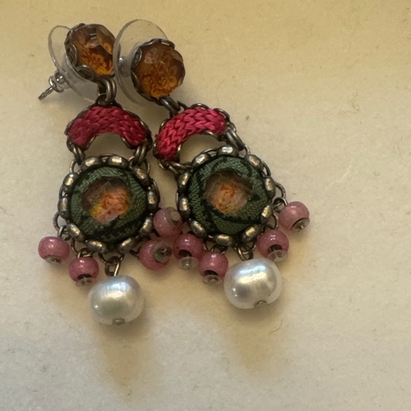 Chic Pink and Silver Dangle Earrings - Picture 2 of 4